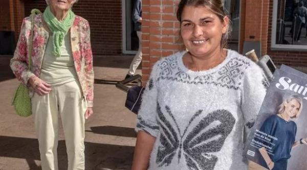 Drama unei românce scindează o comunitate din Olanda: „Alexandra nu cerșește” / „Vând ziare. Banii îi trimit copiilor în România”