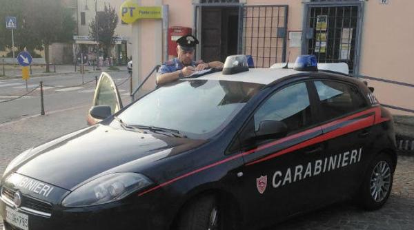 Italia. Doi români, săltaţi de carabinieri, după ce au încercat să obțină „Venitul de Cetățenie” cu documente false
