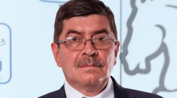 Un candidat la preşedinţia Consiliului Judeţan Dolj a decedat în timpul discursului