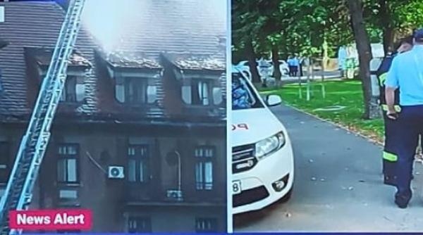 Incendiu puternic în capitală, la un hotel. Pompierii se luptă cu flăcările