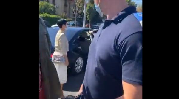 Românii, în stradă, împotriva măștilor. Proteste anunţate în plină pandemie: "Vineri, în piața Universității"