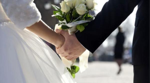 Şapte morţi şi cel puţin 177 de persoane infectate cu COVID-19 după o nuntă în SUA