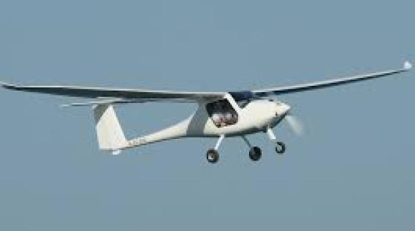 Slovacia: Un avion uşor, găsit într-un câmp. Pilotul şi pasagerul au dispărut