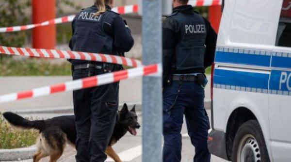 Germania. Om de afaceri şi soţia sa, jefuiţi de doi români. Hoţii au furat 114.00 de euro şi un pistol. Victimele, legate cu cabluri 