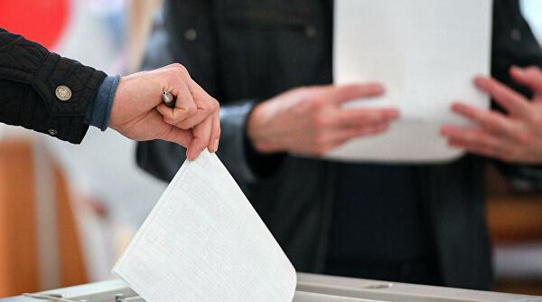 Procesul electoral, reluat la Costineşti. Buletinele de vot, imprimate greşit pentru candidatul la funcţia de primar