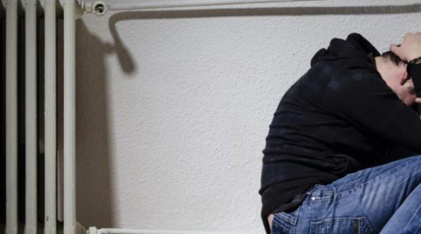 Şocant. Un adolescent băut ar fi violat un bărbat de 62 de ani în Republica Moldova