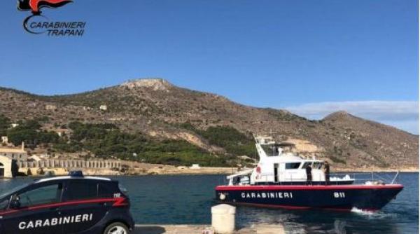 Italia. Român, prins după un jaf ca-n filme. A intrat mascat într-o casă şi a furat o sumă mare de bani