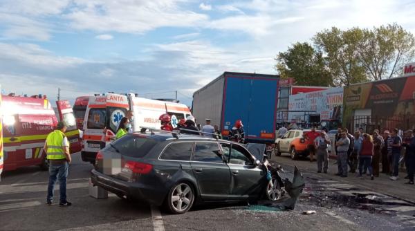 Accident grav între un TIR și un autoturism: O persoană în stare critică. Traficul este blocat pe Centura Focșani