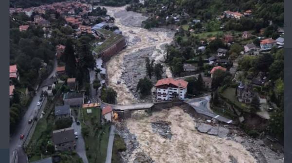 Inundațiile fac RAVAGII în Franța: Cel puțin opt persoane DISPĂRUTE