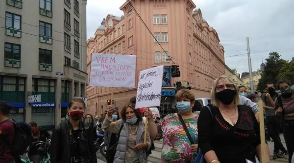 Austria. Îngrijitoarele românce se bat cu sistemul. Partea ÎNTUNECATĂ a agenţiilor de muncă: "Nu mai vorbi sau te vom rupe"