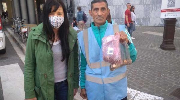 Franța. Un cerșetor român și-a donat toți banii victimelor inundațiilor: Gest IMPRESIONANT pentru Jojo 