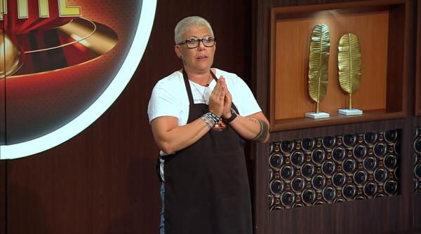 Cristina a venit din Germania la „Chefi la cuțite“: „Am sărit din mașină, am mers pe jos. / 3 luni am mâncat doar resturile din farfuriile clienților“ 