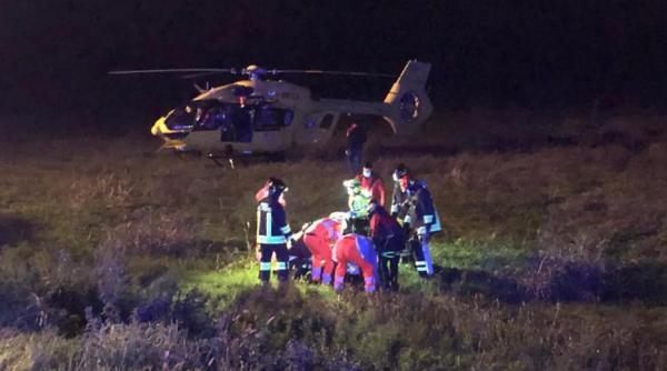 Accident GRAV în Italia: Român, la un pas de moarte după ce mașina condusă de iubita sa s-a RĂSTURNAT pe câmp