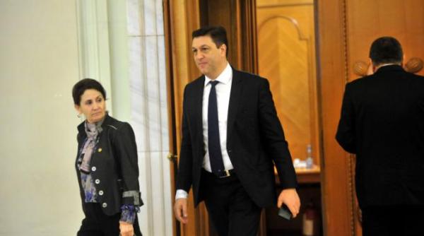 Lider PSD, atac dur la Şerban Nicolae și Liviu Pop: "Să vă fie RUŞINE! V-aţi luat jucăriile şi aţi plecat"