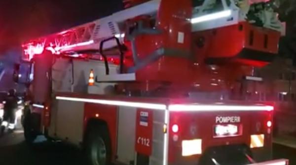 Doi soţi români, găsiţi morţi în locuinţă. Casa le-a luat foc  