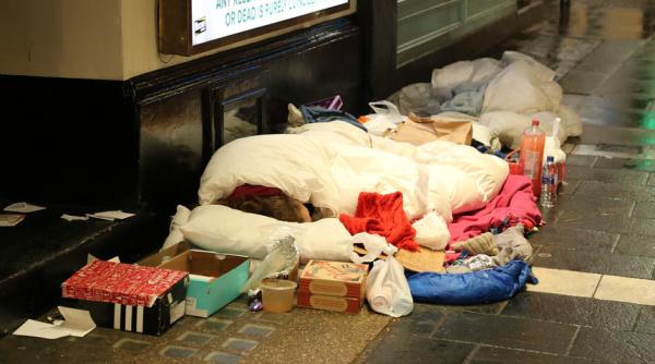 Cerșetorii, majoritatea români, interziși într-un oraș din Elveția: „Au devenit o pacoste. Veneau ca muștele”