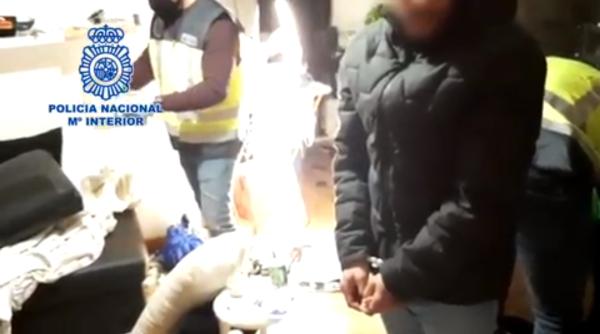 Spania. Un român, liderul unei bande criminale: Minore din centre de plasament, drogate și forțate să se prostitueze (Video)