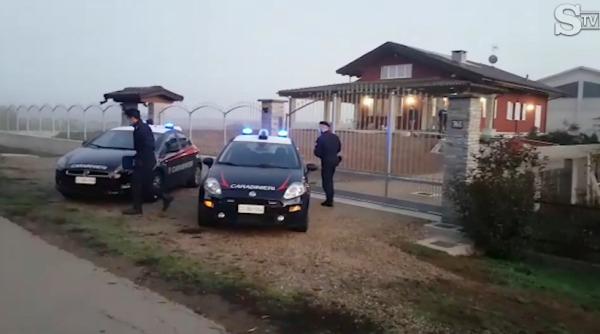 Caz CUTREMURĂTOR în Italia: Un bărbat și-a împușcat soția și cei doi copii, apoi și-a luat viața. "Alo!? Voi muri în curând!"