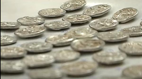 Cetăţean german, condamnat la închisoare cu SUSPENDARE după ce a furat mii de artefacte de la Sarmizegetusa