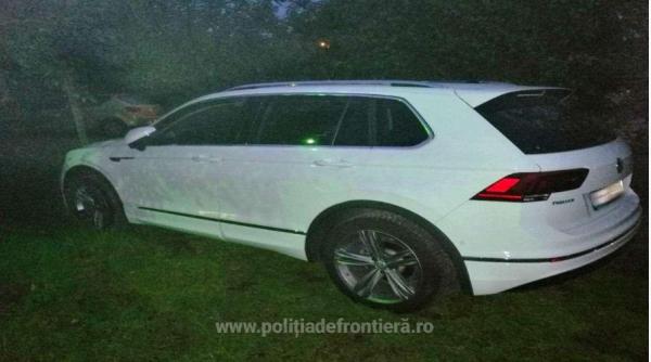 Un autoturism de zeci de mii de euro, furat din Germania, recuperat la vama Albița