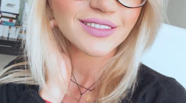 Consulatul din Dubai a stricat nunta unei românce: "Actele online se depun la ghișeu"