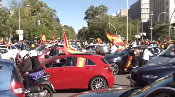 Spania. Angajații, încurajaţi să iasă la pensie mai târziu. Cum motivează autorităţile decizia