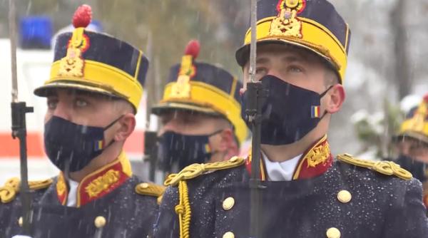 Ziua Națională: Ceremonie militară cu efective reduse şi fără public la Alba Iulia