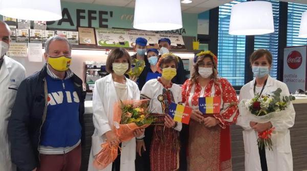 Gest INEDIT de Ziua Națională: Românii din Italia au oferit micul dejun medicilor din linia întâi. „Ni s-a părut o datorie“
