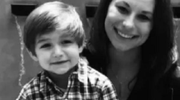 Băiețel de 5 ani, mort după ce iubitul mamei lui l-a pedepsit dându-l jos din maşină în ploaie şi întuneric