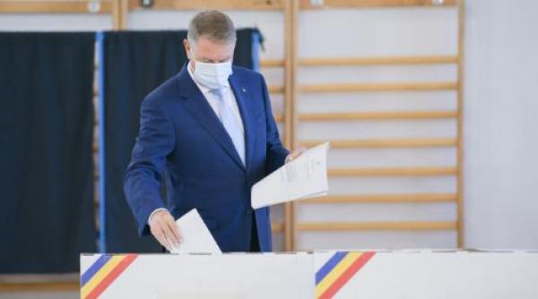 Klaus Iohannis a votat: „Fiecare vot contează. Alegerile nu se câștigă în sondaje, se câștigă la urne”
