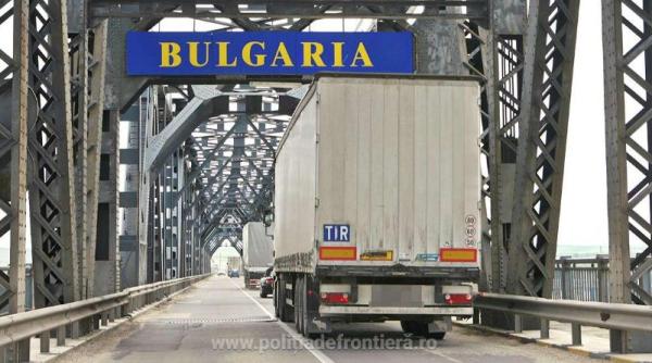 Mii de pastile CONTRAFĂCUTE, pentru tratamentul anti-COVID, descoperite în Vama Giurgiu