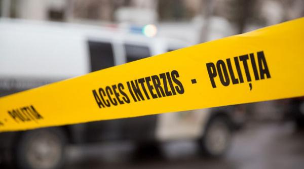 Tragedie. Un muncitor român a decedat, după ce un mal de pământ s-a surpat peste el