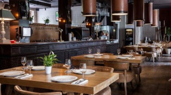 Restaurantele, cafenelele şi barurile dintr-o localitate din România se redeschid