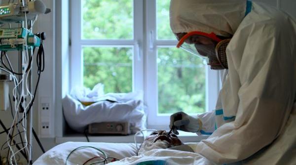 Suedia. Sistemul medical, în colpas. La terapie intensivă nu mai sunt locuri. Se cere intervenția armatei