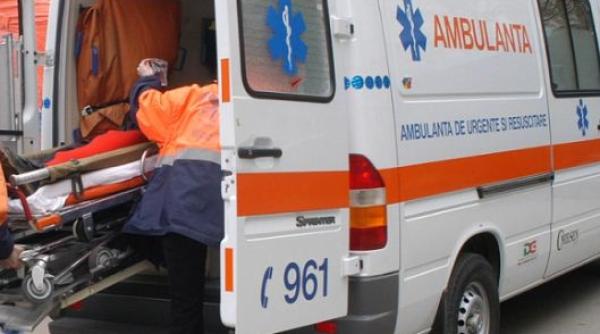 Un român a supravieţuit miraculos, după ce s-a aruncat de la etajul zece al unui bloc. De ce a recurs la acest gest disperat