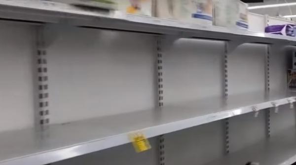 Britanicii golesc rapid magazinele de alimente, după închiderea frontierei cu Franța