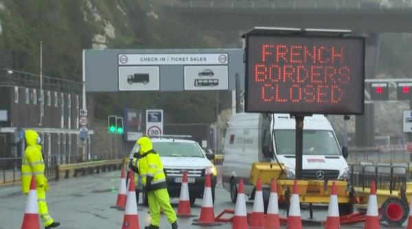 MAE: O echipă a Ambasadei României la Londra asigură asistenţă românilor blocaţi în zona de intrare în Eurotunnel