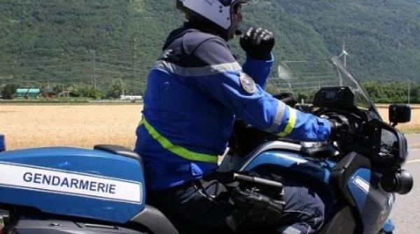 Franța. Trei jandarmi, împușcați MORTAL. Autoritățile sunt în alertă de grad ZERO