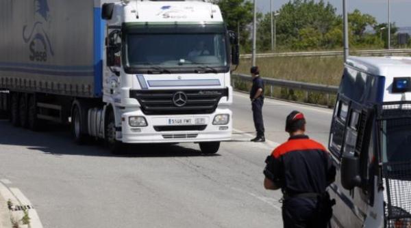 Spania. Șofer român, ARESTAT după ce a condus pe contrasens pe autostradă. Se urcase beat la volan