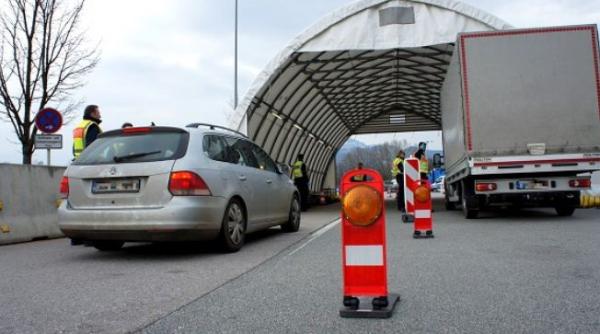Austria înăsprește controale la granița cu Cehia și Slovacia: CARANTINĂ pentru cine nu are dovadă de la angajator