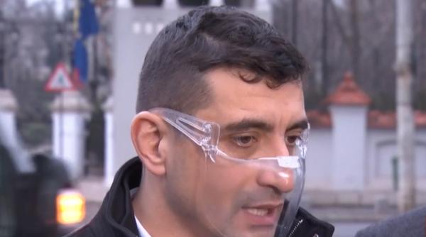 George Simion: „Poate venim și noi cu muzică. Punem de la Paraziții "Vreau să vă doară", într-o ședința de plen”