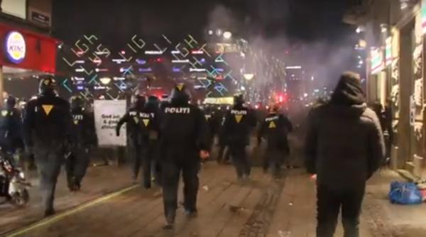Danemarca. Manifestanţi arestaţi în timpul unui protest anti-restricţii: "Libertate! Ne-am săturat!" - VIDEO