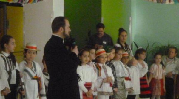 Preotul român arestat în Italia pentru gesturi obscene a fost SUSPENDAT. Episcopia Ortodoxă din Italia: "Orice slujbă nu este validă"