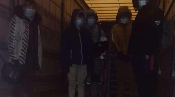 Automarfare, oprite la vamă. Poliţiştii români de frontieră au făcut descoperirea 