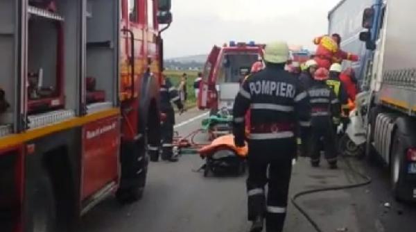 Șofer român de tir, mort pe loc, după un accident cumplit cu un alt mastodont
