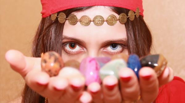 Horoscopul Ţigănesc. Care este semnul tău în funcţie de data naşterii