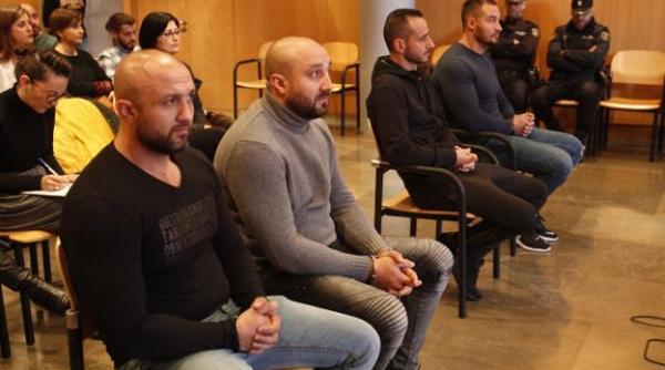 Spania. Frații Săndulache, încă o condamnare pentru proxenetism și acte barbare: I-au tăiat mâna și i-au dat să mânânce bancnote