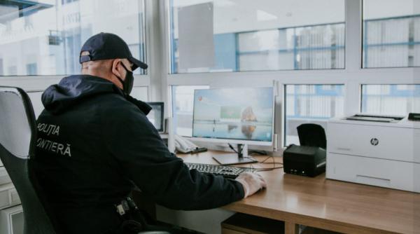 Ce au găsit polițiștii de frontieră într-un colet care urma să ajungă în Marea Britanie. Șoferul autocarului a declarat că nu știe nimic