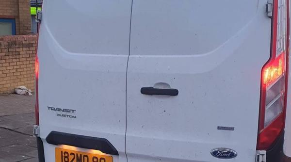 Escrocheria "TELEVIZORUL" face ravagii în Marea Britanie. Televizoare de mii de lire vândute IEFTIN: "Nu cumpărați!"