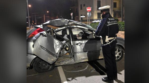 Sfârșit tragic pentru un român din Italia, după ce s-a IZBIT cu mașina de stâlp. Alin avea doar 25 de ani